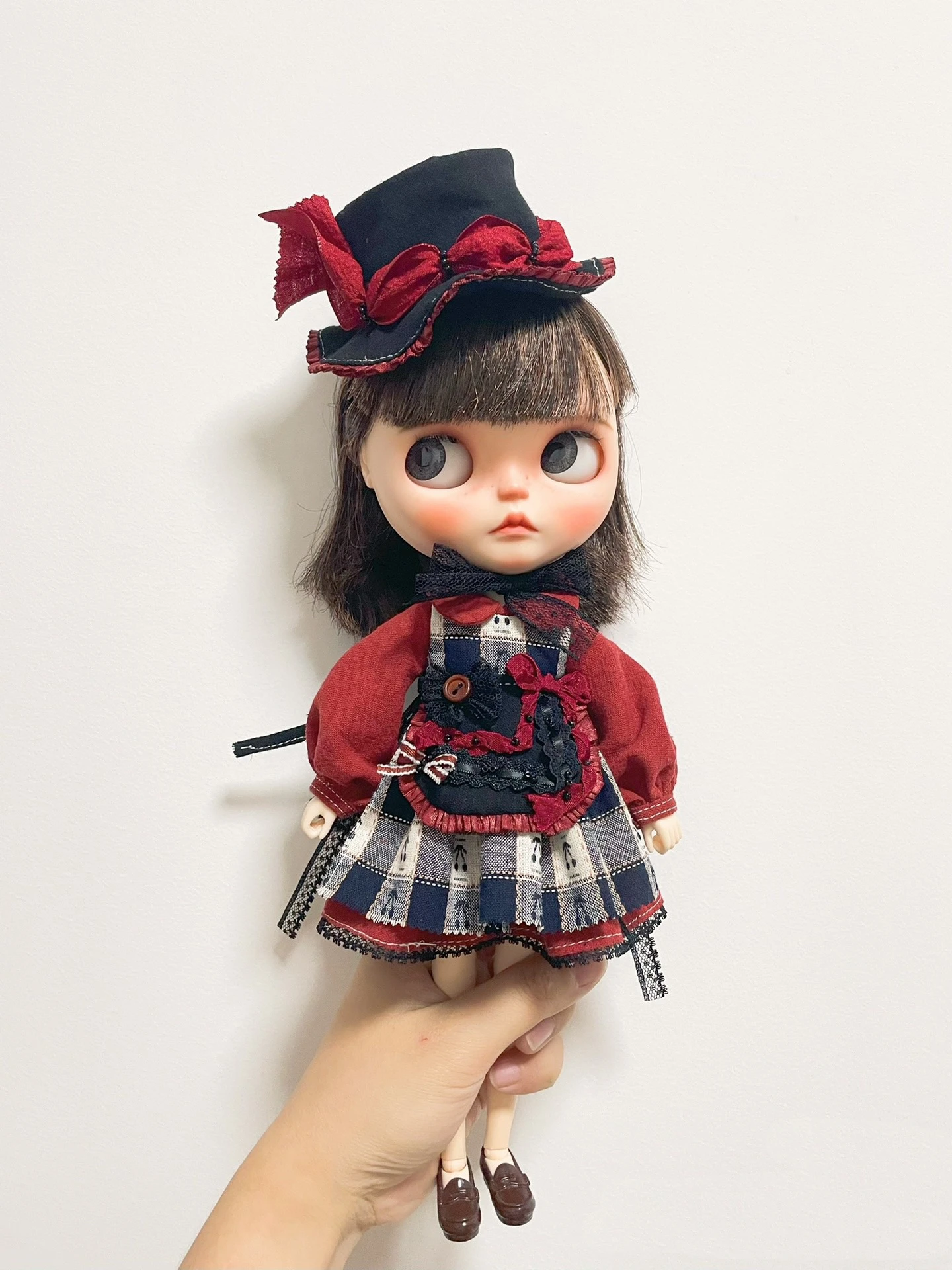 

Four-piece set BJD Blythe Clothes Little Duke Black and Red dress (Fit Pullip,Ob24, Licca、qbaby、ICY, JerryB, 1/6 Doll)