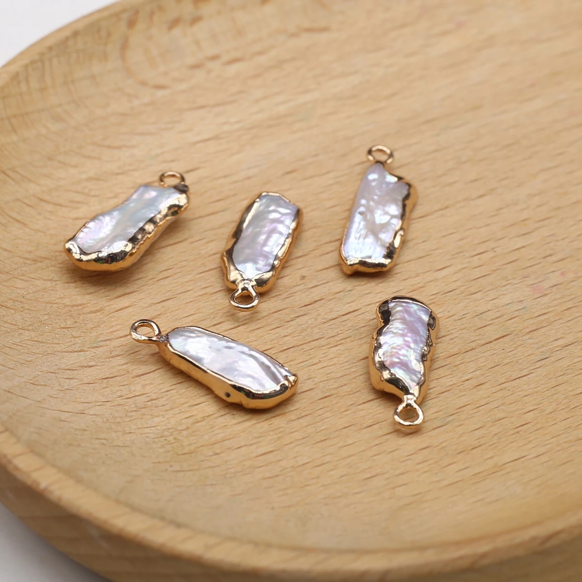 

Wholesale Natural Baroque Pearl Pendants Gold Plated Irregular Pearl for Jewelry Making Diy Women Necklace Earring Crafts