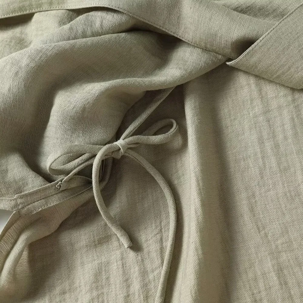 Женское кимоно с V-образным вырезом длинными рукавами и завязками