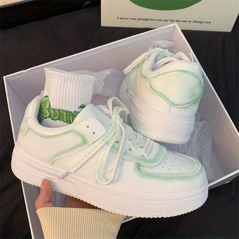 Women Sneakers Fashion Shoes spring Trend Casual Flats Sneakers Female New Fashion Comfort White Vulcanized Platform Shoes 2023