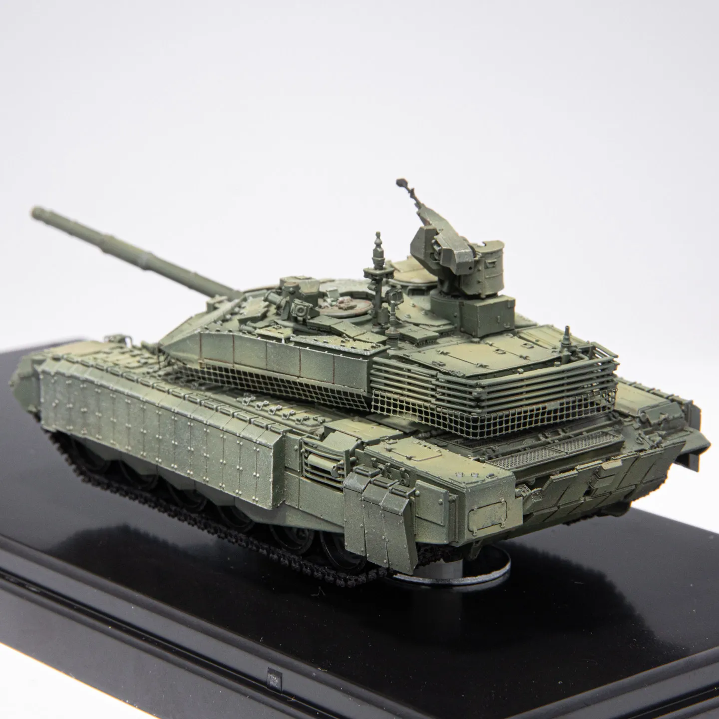 Фото Масштабная модель основного боевого танка Т-90 (2024 г.) из смолы, 5M, масштаб 1:72, военная техника, классическая коллекционная модель для взрослых, подарок, статическая модель для демонстрации №2