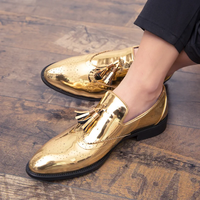 Мужские классические туфли из ПУ кожи черные или золотые туфли-броги без