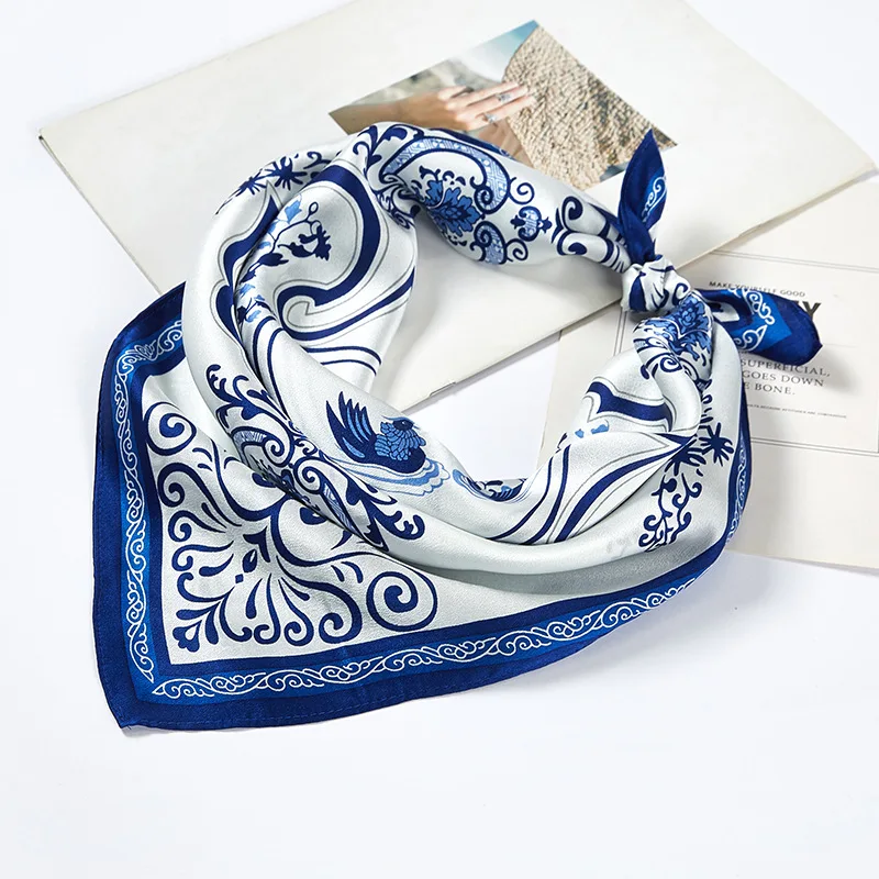 Купи New Chinese style blue and white porcelain silk small square scarf female mulberry silk small scarf stewardess silk scarf scarf за 1,080 рублей в магазине AliExpress