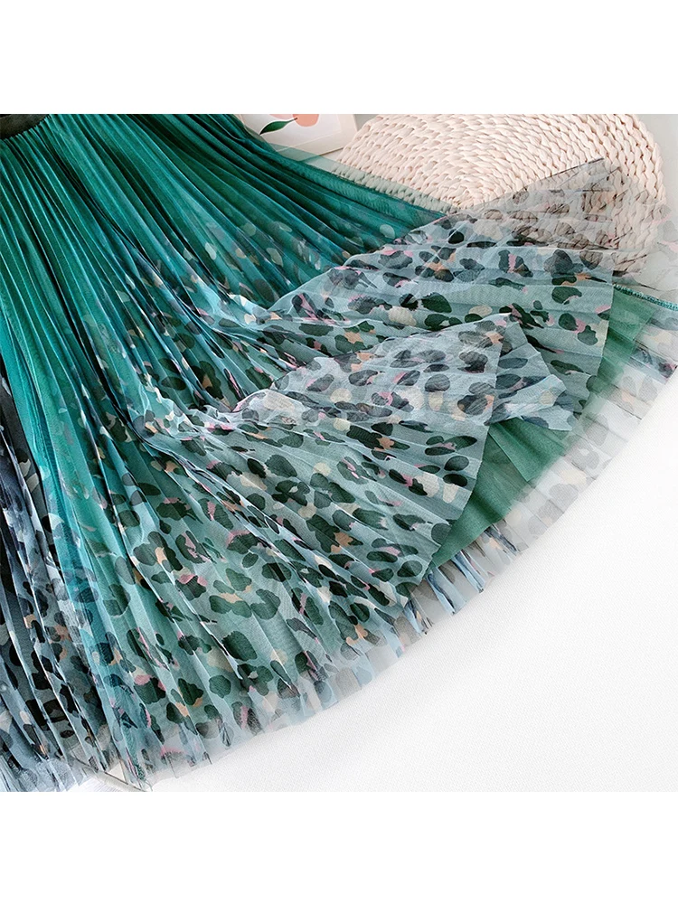 Женская трехслойная плиссированная юбка миди TIGENA зеленая длинная