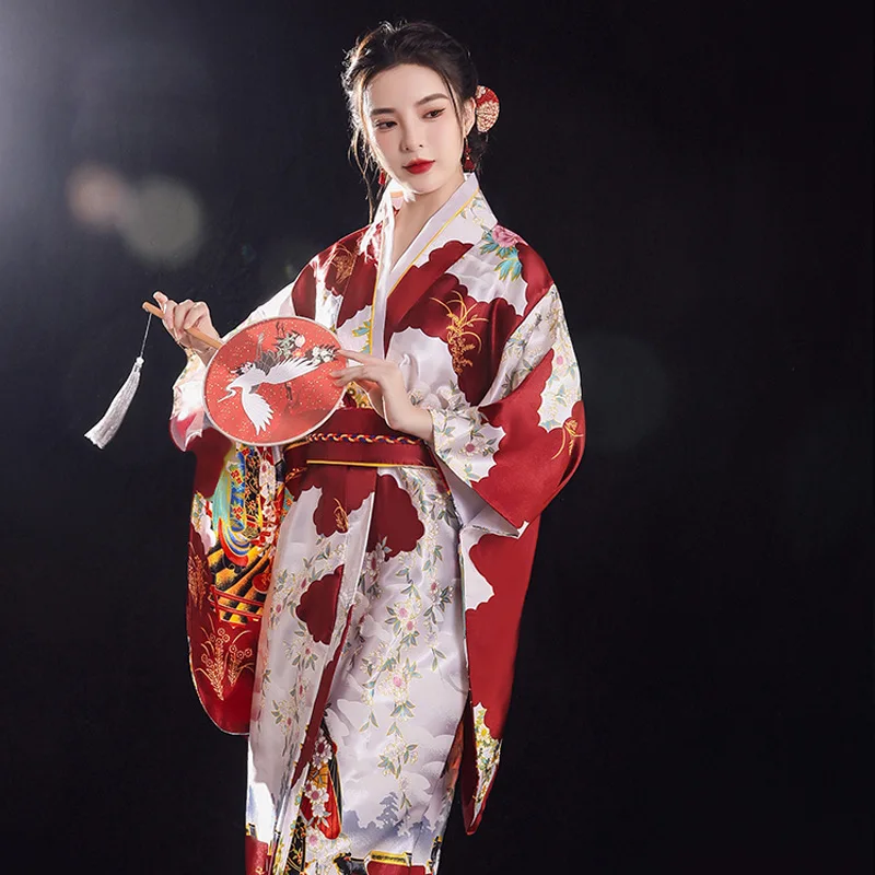 Кимоно женское атласное с Оби пикантный вечерний наряд в национальном стиле