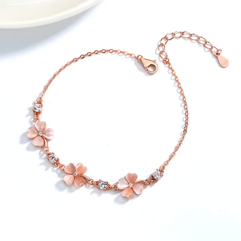 

Four-leaf clover bracelet female 925 sterling silver heart-shaped pink white crystal sweet ins niche design personality hand jew