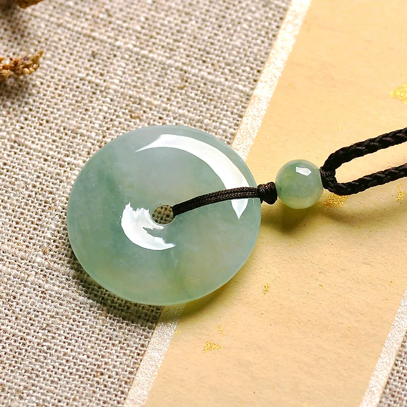 Натуральный Изумрудный мир Пряжка a товары лед нефрит Кулон ребенка ожерелье