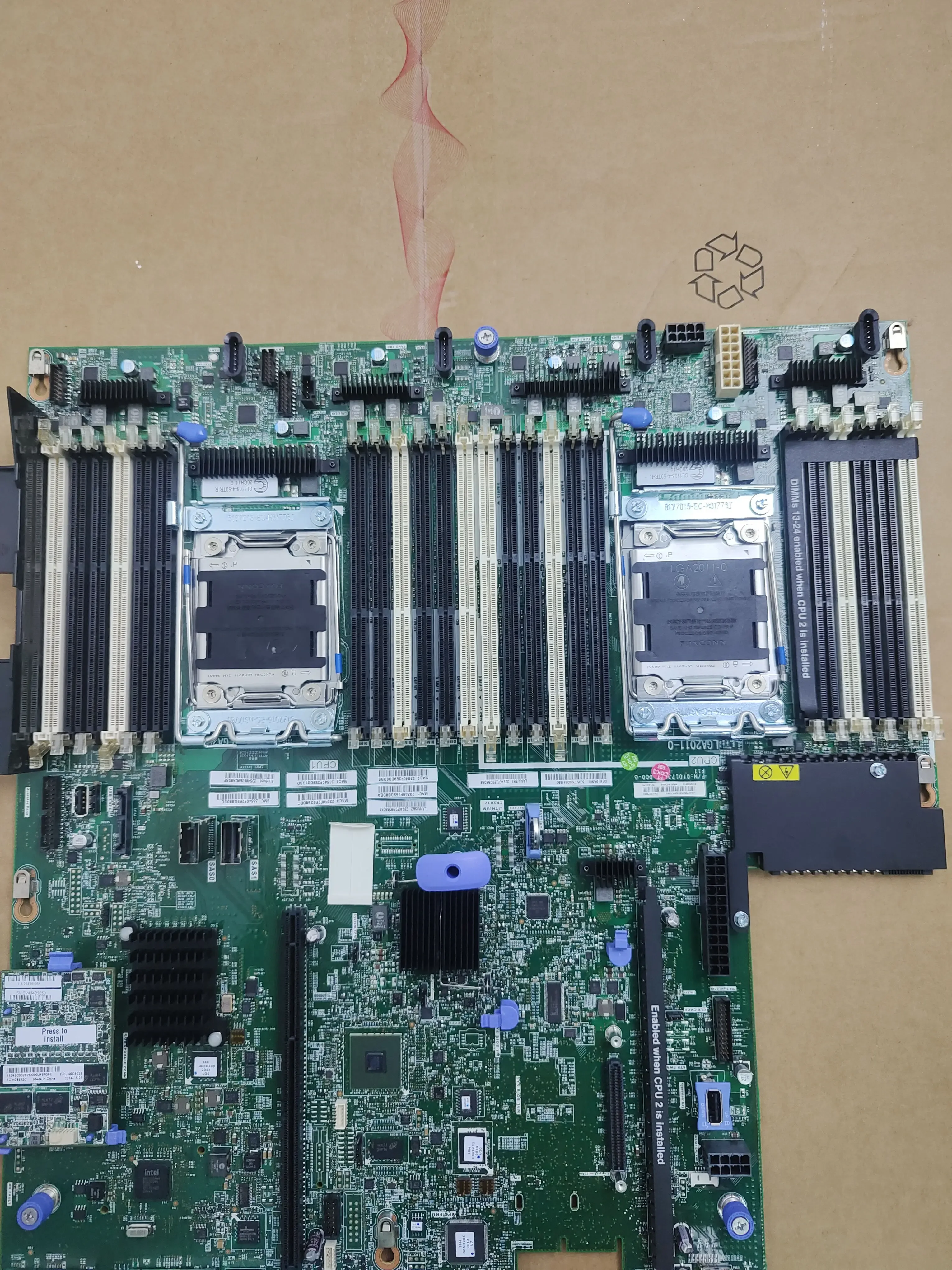 Фото Основная плата сервера IBM X3650M4/X3550M4 00AM209 00Y8457, поддержка оригинальной разборки №3