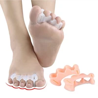 1pair silicone toe finger separator 3 hole hallux valgus orthopedic spacers bunion care overlapping foot insert insole