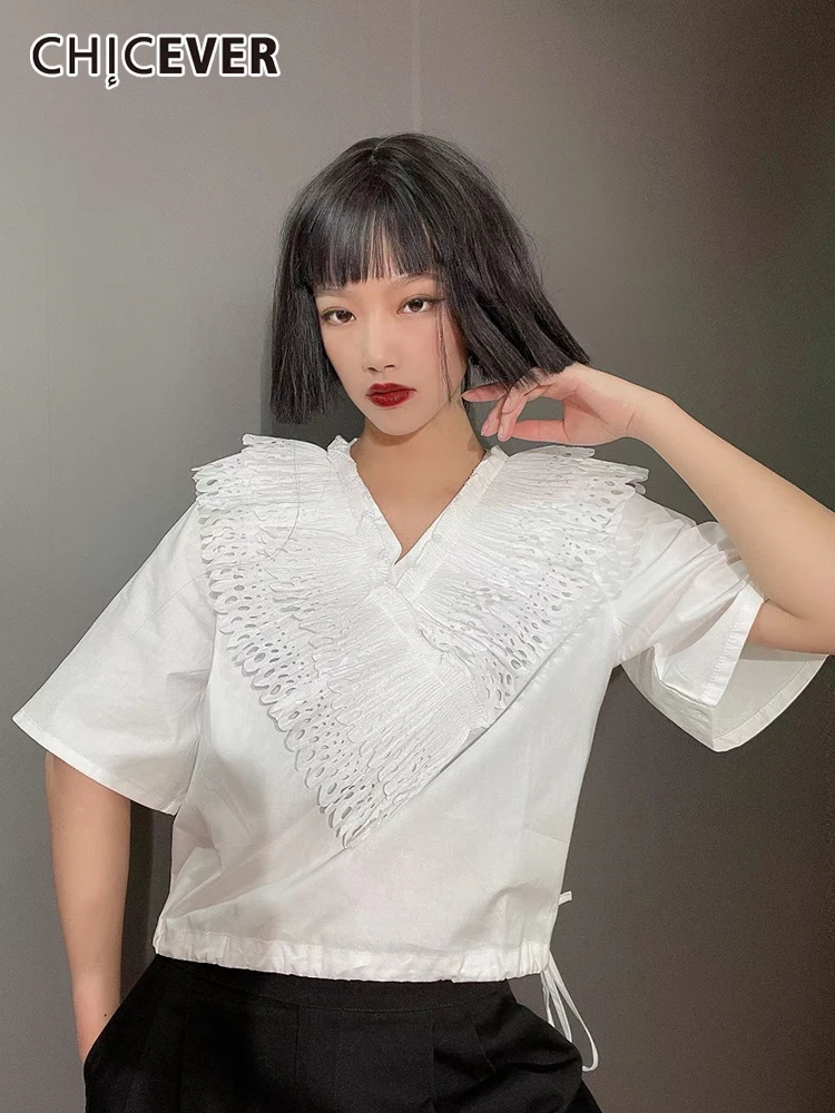 

CHICEVER белая Свободная рубашка для женщин, v-образный вырез, без рукавов, кружевная панель, однотонный пуловер, блузки, женская модная летняя о...
