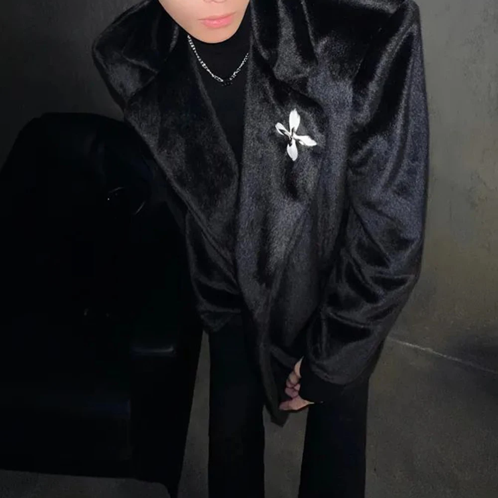 Плюшевый мужской пиджак