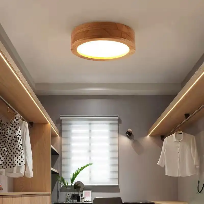 Бытовой коридор искусственный потолок проход твердый деревянный потолочный