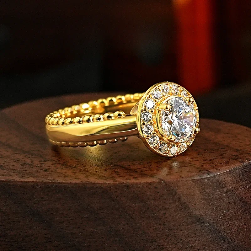 Женское кольцо из серебра 925 пробы с круглым бриллиантом