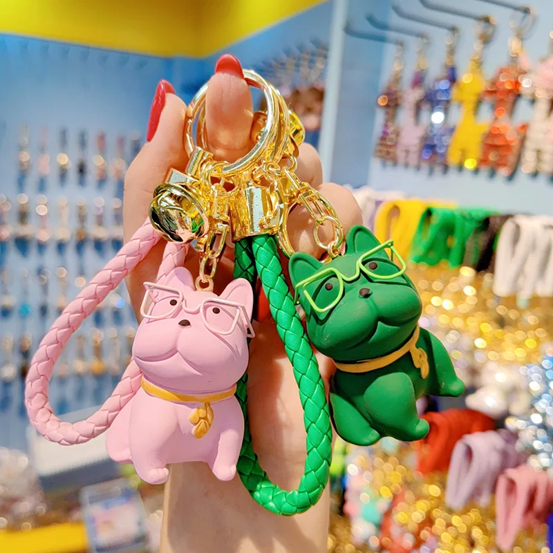 

New Cool Bells hip hop glasses Bulldog dog Keychain resin Wild Key Chain car Bag Pendant Couple Accessories luxury keyring Gift