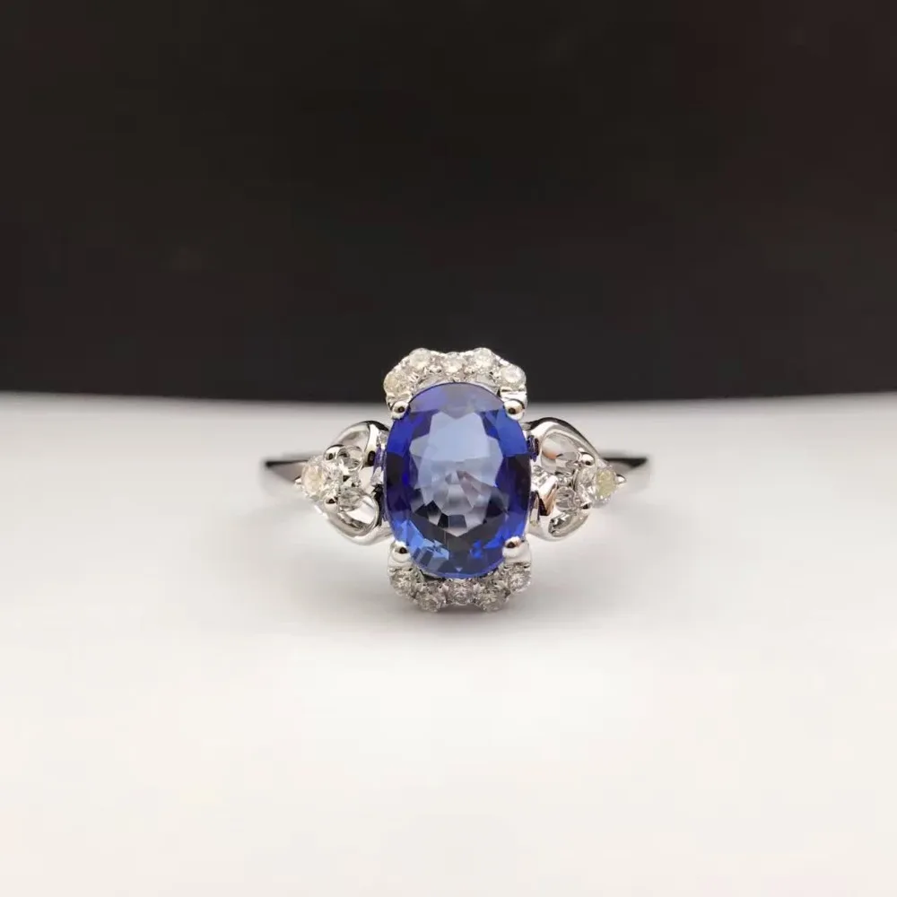

1.385ct Sri Lanka Sapphire Women Ring Encrusted by 0.155ct Natural Diamond Handmade Diamond sapphire-jewelry