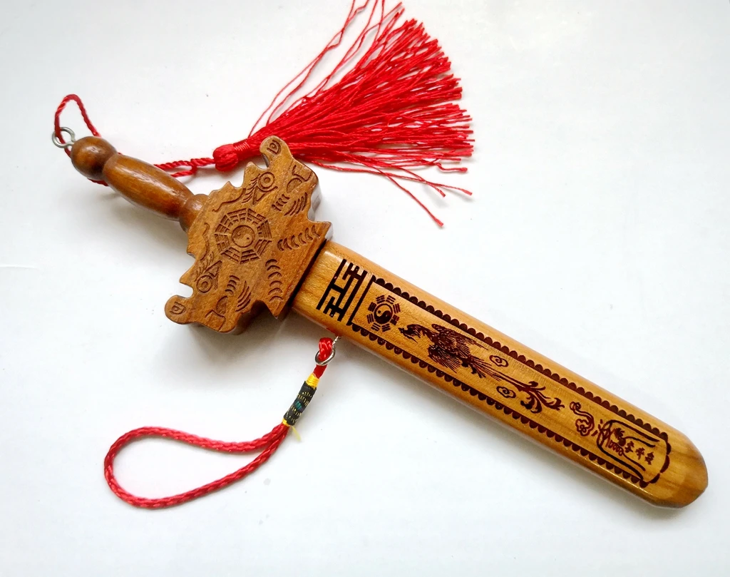 Маленький амулет меч из древесины дракона и феникса | Украшения аксессуары