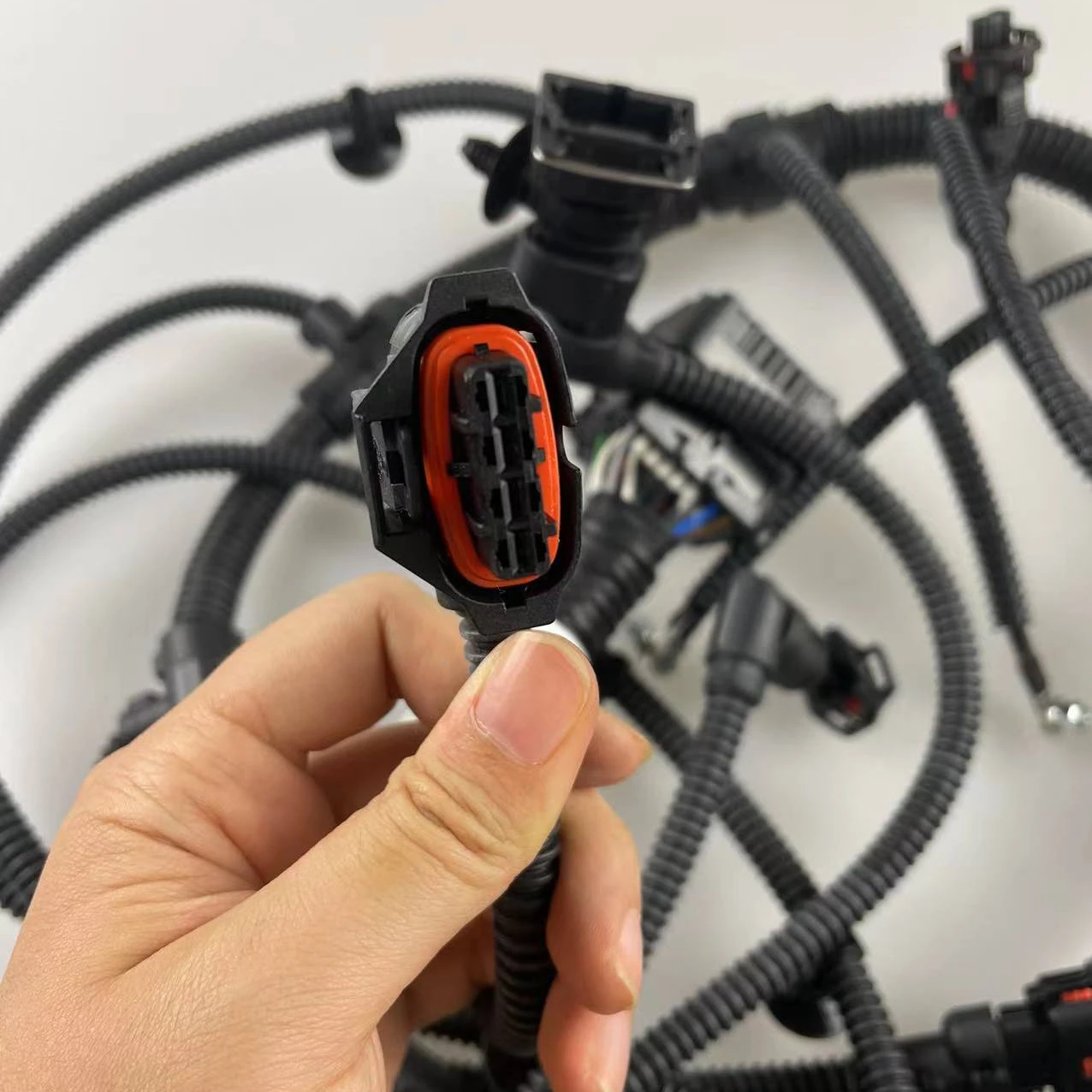 

Excavator HY new EC240B D7E Engine Wire Harness 20893636 Construction Machinery Electrical Parts