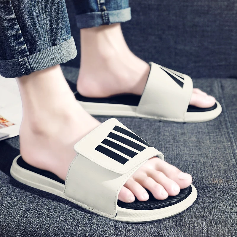 

Han edition outdoor beach slippers male fashion shoes sandals outside the new 2022 summer a man wear a word procrastinates male
