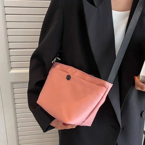 

Autumn 2023 New Korean Version of Simple Cross-body Small Bag Women's Oxford Cloth Shoulder Bag Casual Bucket Bag