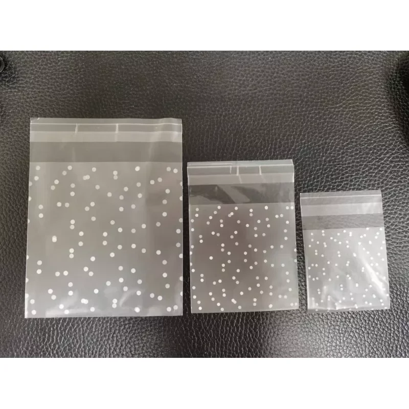 

100pcs Translucent dots Plastic cookie packaging bags cupcake wrapper self adhesive bags Dustproof Reclosable Candy Cookie bag