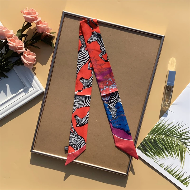 Рисунок 6 - Шарф-сумка с принтом в виде животных