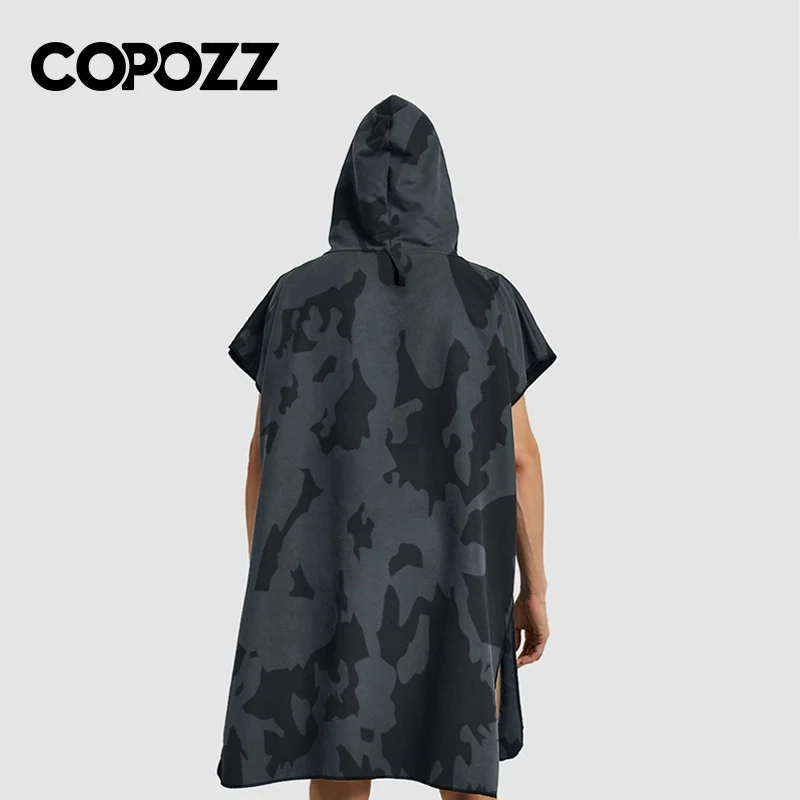 Фото COPOZZ пончо для серфинга, Сменное полотенце, пляжное одеяло для взрослых, сменный костюм, халат для серфинга, плавания, Быстросохнущий Халат с капюшоном из микрофибры №1