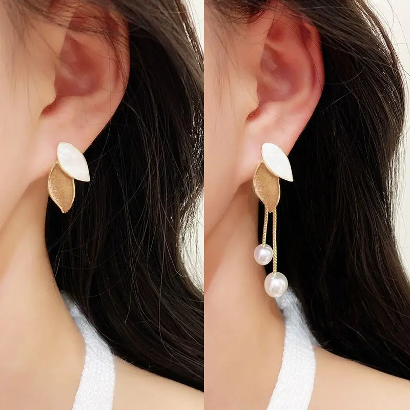 

Bohemian Leaf Women Tassel Earrings Simulated Pearl Pendants Hanging Earrings Korean Fashion Temperament Wedding Ear Jewelry