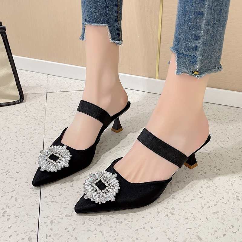 2023 Summer Women's Luxury High Heels Shoes New Pointed Toe Baotou Low Heel Slippers Shoes Zapatos De Mujer