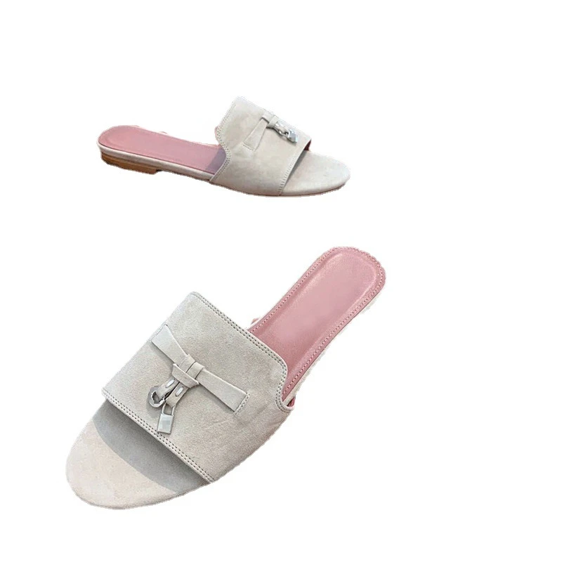 2023 Summer Flat Kid Suede Slippers Women Metal Lock Tie Decor Monochrome Open Toe Sandals Ladies Outdoor Holiday Casual Shoes