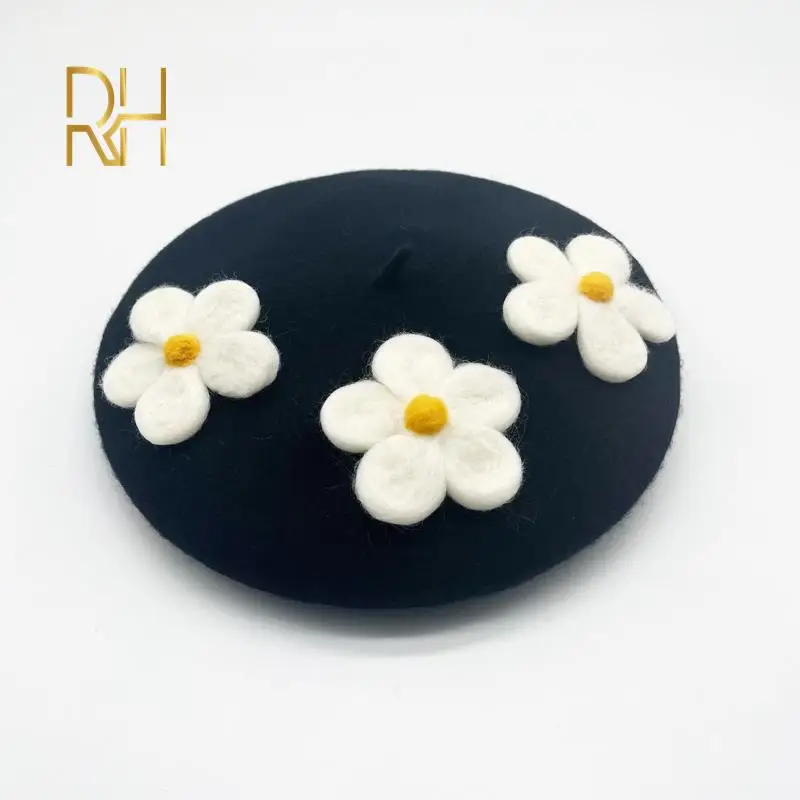 Женский шерстяной фетровый берет с цветами маргариток |