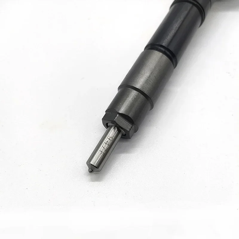 095000 -6250 Дизельный топливный инжектор -6253 16600-EC00A 16600-EB70D 16600 EB70D для Denso NISSAN NAVARRA 2.5L Euro4