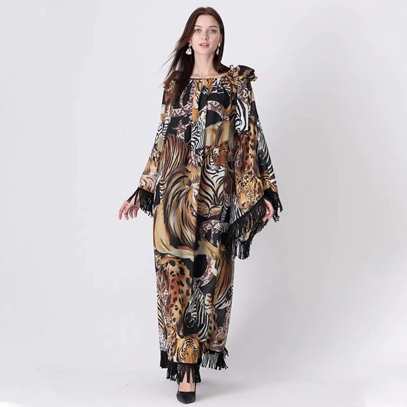 

Женское платье-макси с длинным рукавом, круглым вырезом и принтом животных