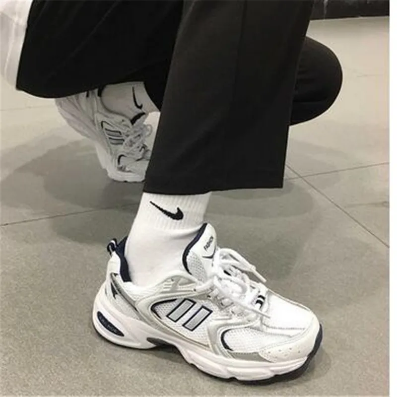 New Women Breathable PU Leather Sneakers Running Flat Shoes Sport Shoes Breathable Casual Shoes Women Chaussure Femme Sapatos