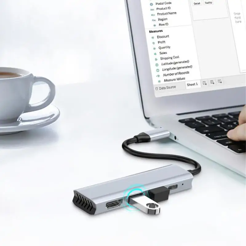 

High Speed Transmission Computer Converter --compatible 5gbps Computer Hub 4-in-1 Fast Charging Laptop Extender Converter 4k