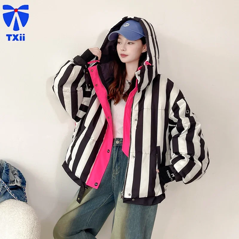 Высококачественный стильный полосатый женский короткий пуховик с капюшоном North