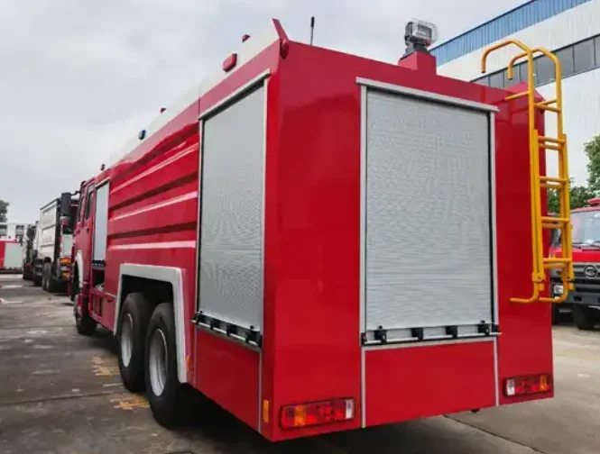 6*4 LHD/RHD 420 л.с. Евро2-Евро6 SINOTRUK HOWO 16cbm пенопластовый и водный пожарный грузовик
