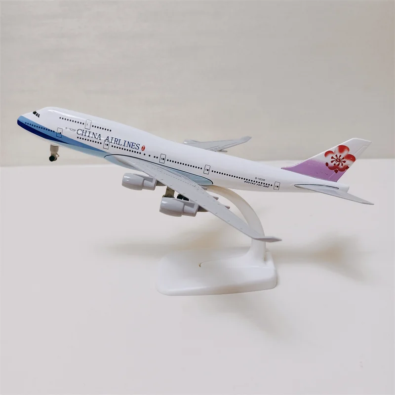 20cm Alloy Metal Air Taiwan China Airlines Boeing 747 B747 Airways Airplane Model Plane Model Stand Diecast Aircraft with Wheels