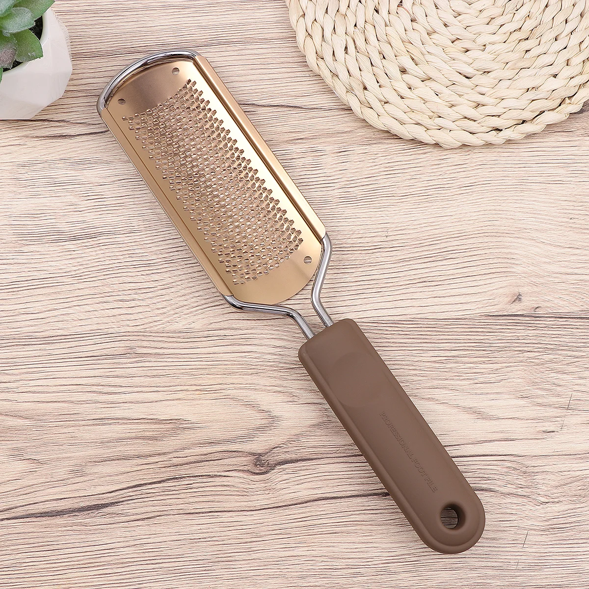 

1pc Multifunctional Stainless Steel Foot Exfoliator Grinder Dead Skin Callus Remover for Man Woman (Rose Gold with Square Hole)