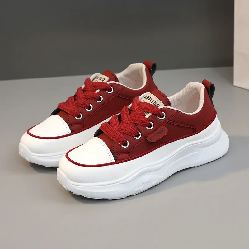 

Новинка весна-осень 2023, небольшие белые туфли на толстой подошве, модная повседневная обувь, низкие Туфли для студентов и скейтбордов Женские дышащие комфортные кроссовки кросссовкиженские