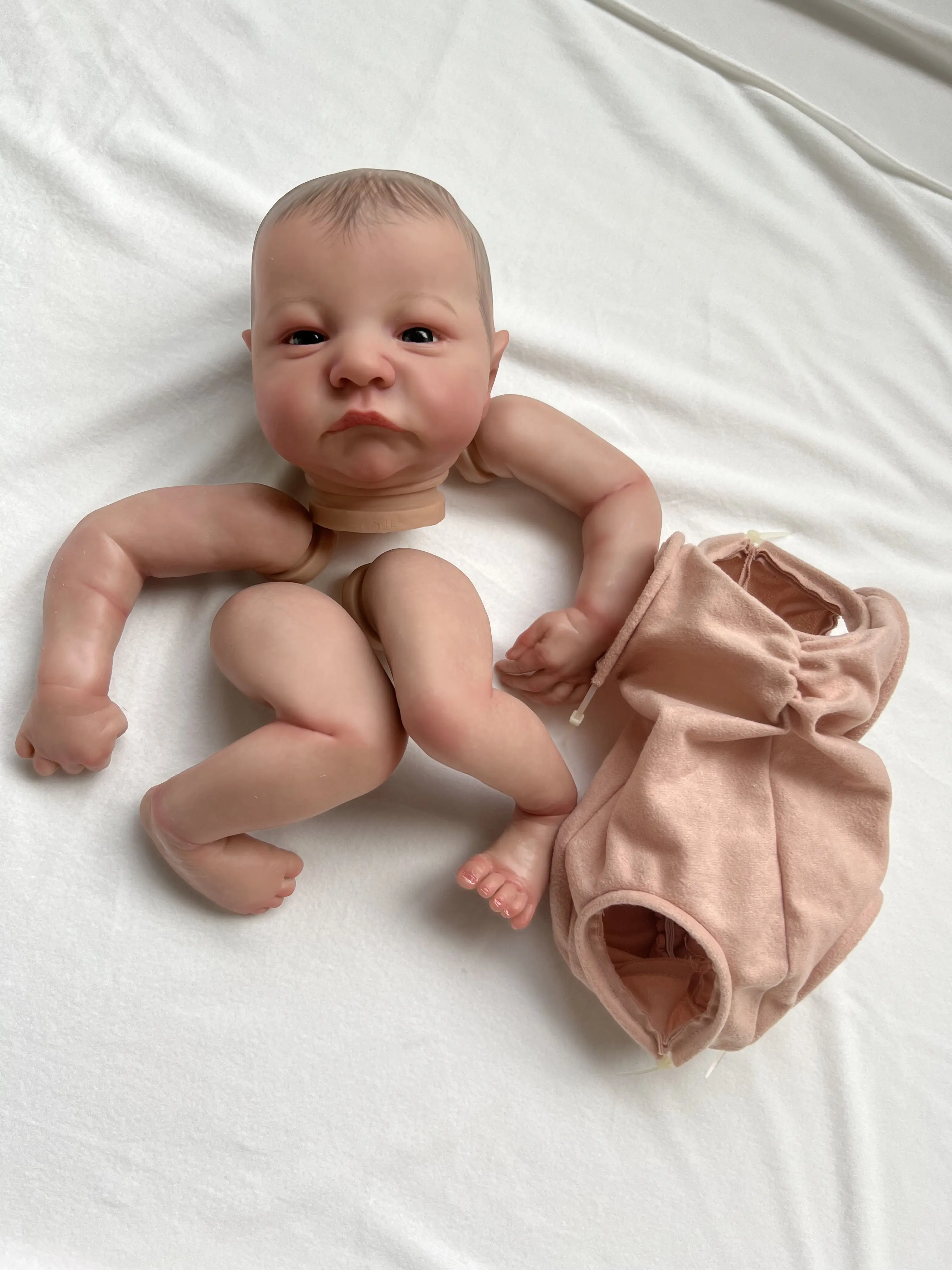 

NPK 19inch Already Painted Reborn Doll Parts Levi Awake Lifelike Baby 3D Painting with Visible Veins Cloth Body Included