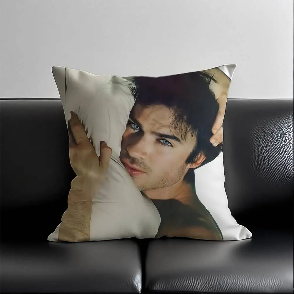 

Наволочка Damon Salvatore из полиэстера