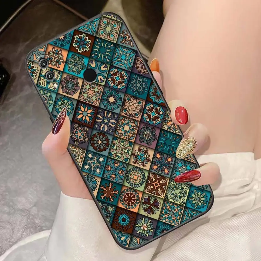 Case For HUAWEI Honor 9X 9 8 8X Max 80 70 60 50 30 20 10 10I NOTE 10 Lite Pro Case Funda Retro Bohemian European Color Pattern