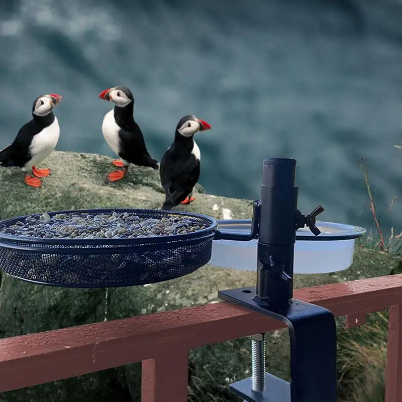 Кормушка для птиц с сетчатой подставкой на 360 градусов