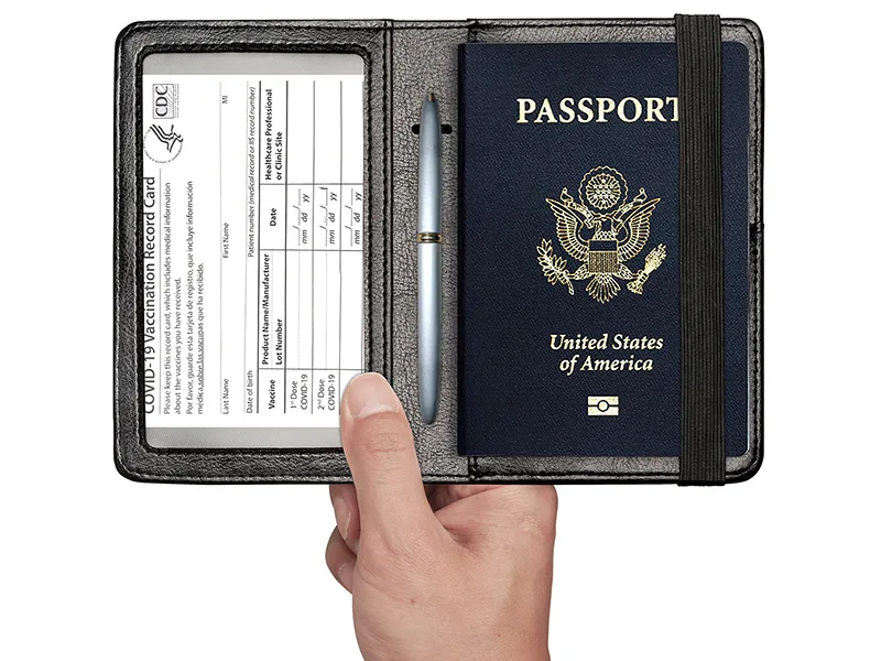 Обложка для паспорта из искусственной кожи с RFID-защитой |