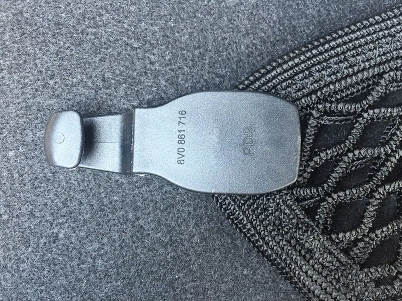 Оригинальная сетка для багажника хранения багажа всякой всячины Audi A1 A3 A4L A5 A6L Q3 Q5