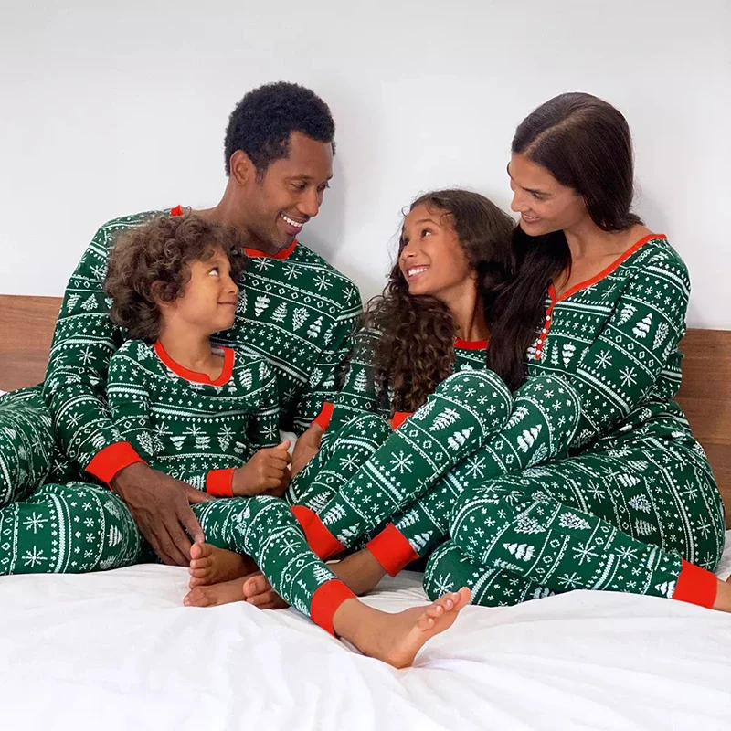

Christmas Family Matching Pajamas Mother Daughter Father Son Family Look Outfit Baby Girl Rompers Sleepwear Pyjamas