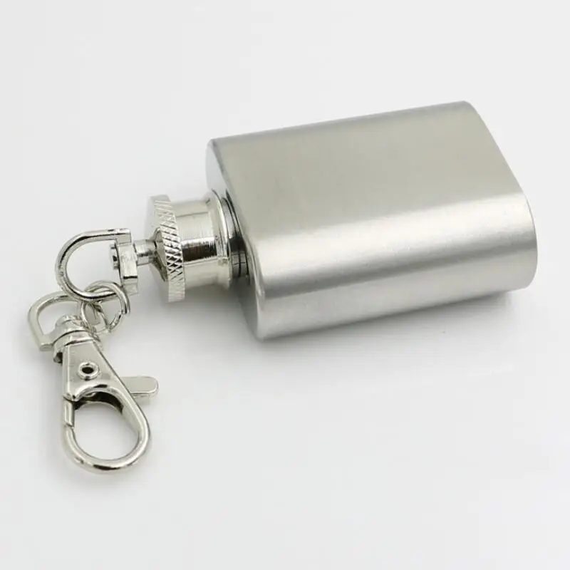 1 Oz Stainless Steel Mini Bottle with Key Chain Portable Party Outdoor Wine Bottle with Key Chain Oval Snuff Bottle Flagon 2022