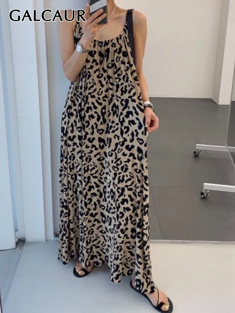 

Платье GALCAUR женское леопардовое с круглым вырезом, прямой свободный пуловер без рукавов, модная одежда, лето 2022