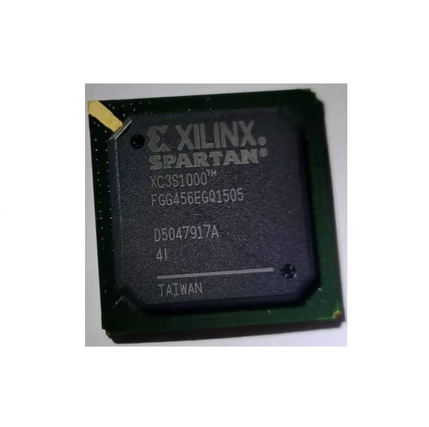 

XC3S1000-4FGG456C новые оригинальные электронные компоненты, интегральные схемы