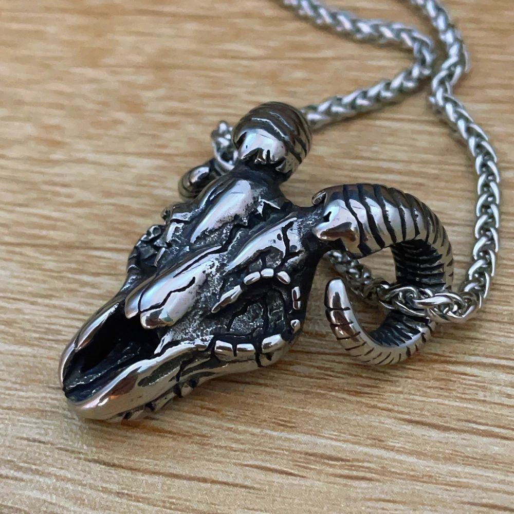 

Vintage Gothic Goat Skull Necklace Stainless Steel Biker Punk Hip Hop Sheep Head Pendant Men's Chain Jewelry Wholesale
